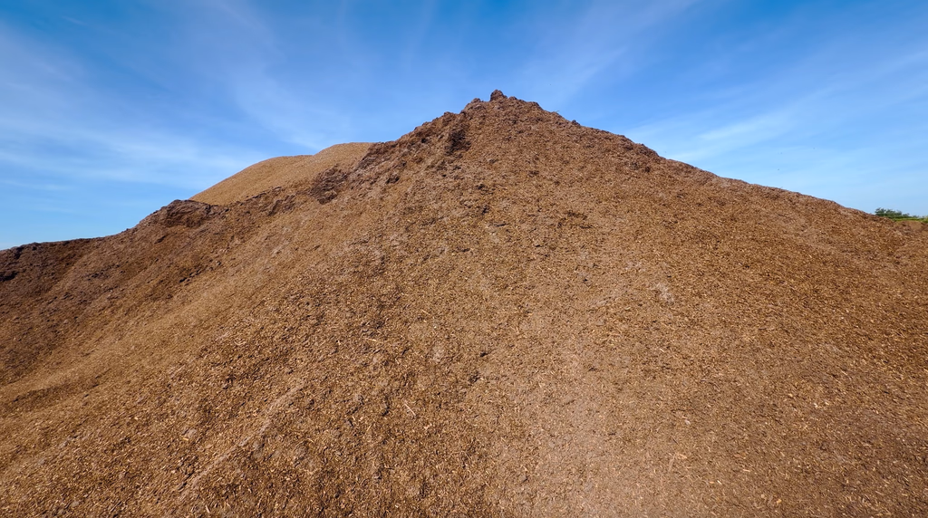 Engineered soil and potting media